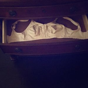 Full Coverage Wire-free Bali 34 DDD Bra👙